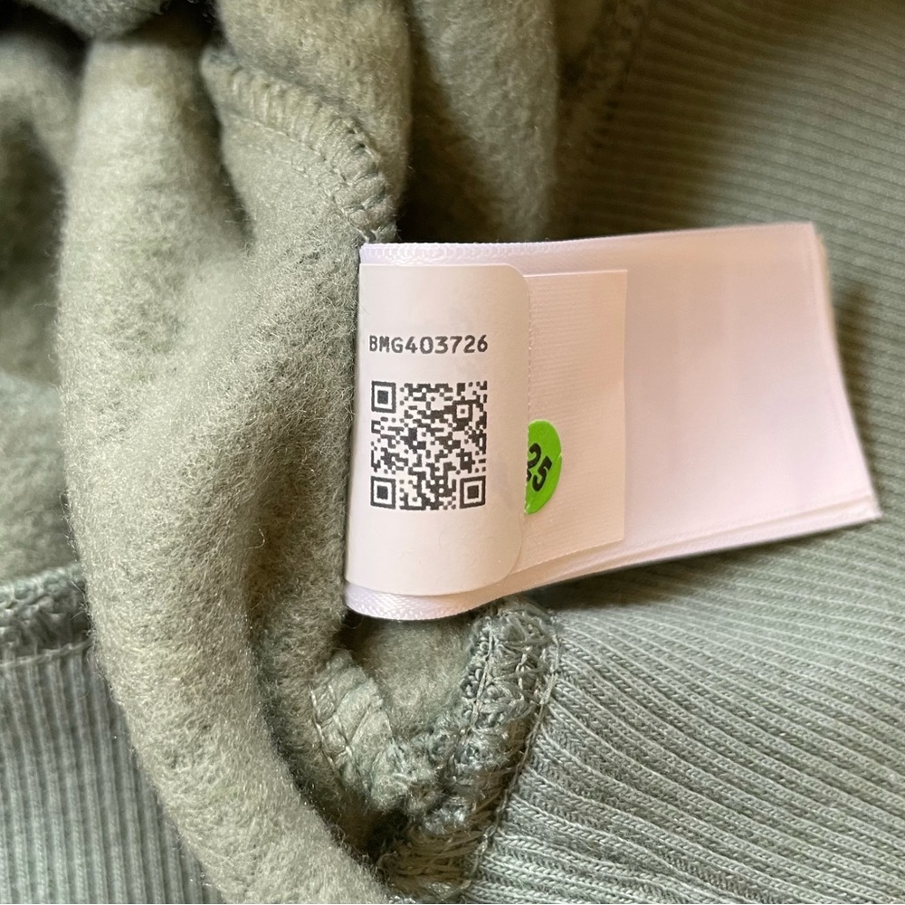 The North Face Women’s Bearscape 2 Pullover Hoodie - Picture 6 of 7